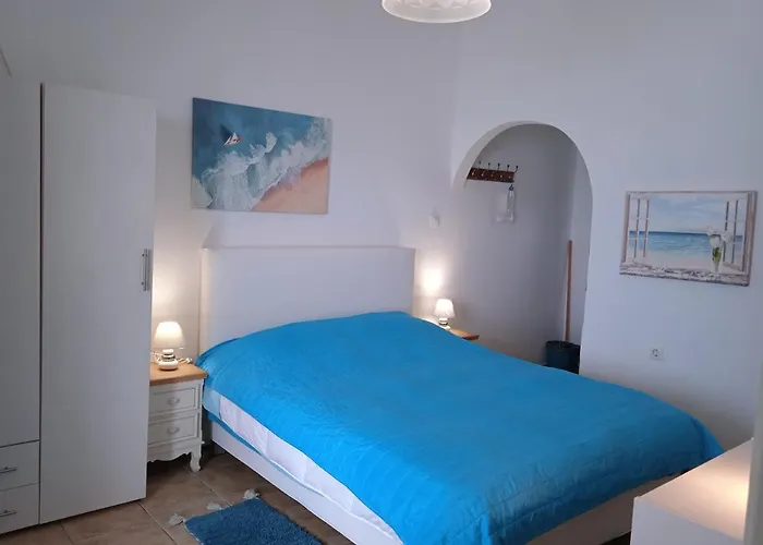 Apartment Logaras Seaview Apartment *