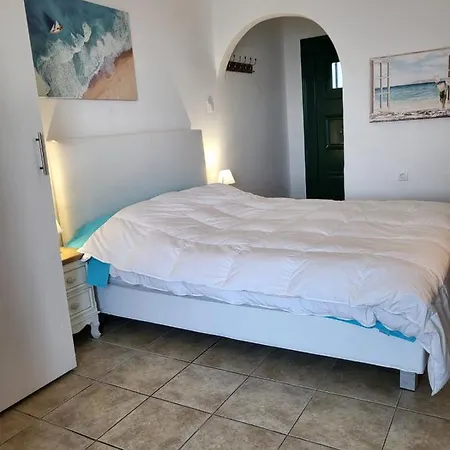 Logaras Seaview Suite Apartment