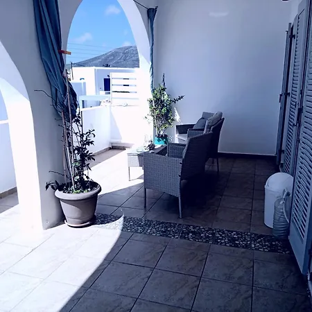 Apartment Logaras Seaview Apartment