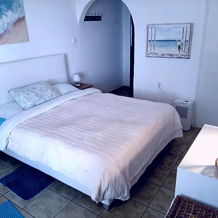 Logaras Seaview Apartment *